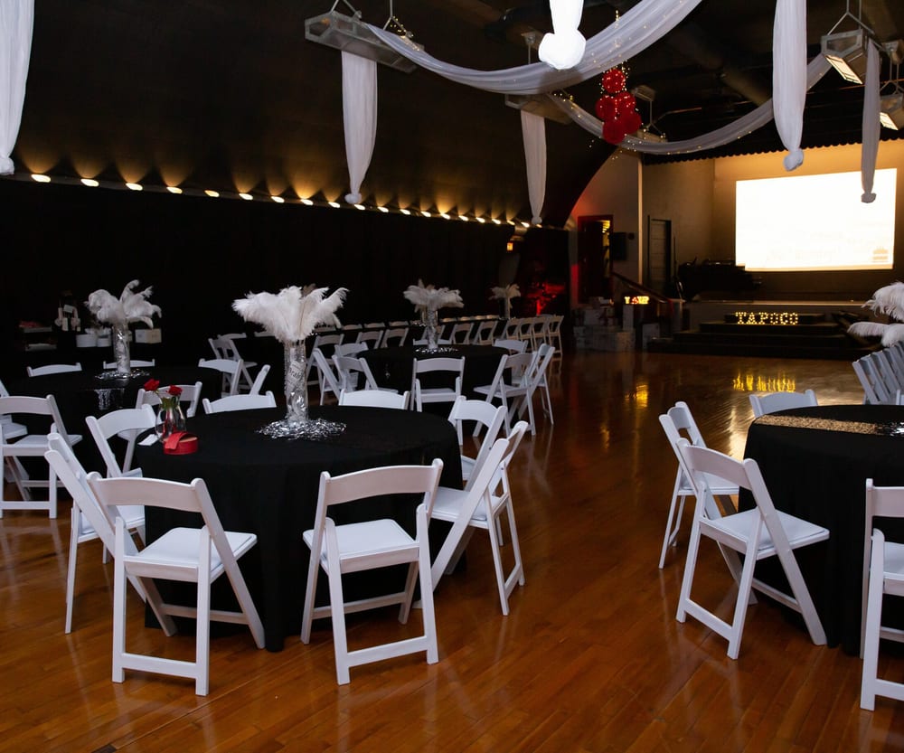 The Tin Can Theater dressed for a banquet
